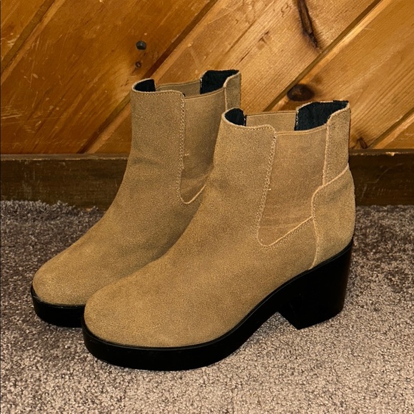 Sixty Seven suede platform chunky heel slip on tan boots - Picture 1 of 8
